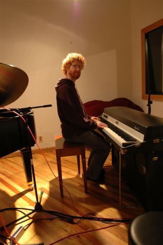 At Winterland Studios recording tracks for Dust & Fiction CD on the Rhodes electric piano (November 2007).
