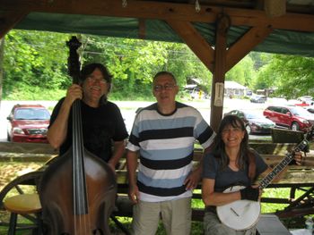 Rickey Dunn ( center) is a talented songwriter from Star, NC

