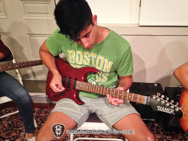 learn electric guitar in Newton, Groton, MA