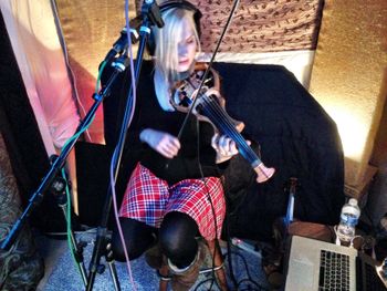 Recording with my 6 string electric violin
