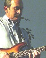 Barry Carroll: Guitar
