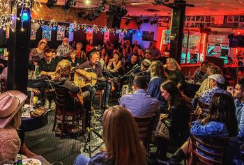 ITR at The Bluebird Cafe with Walt Wilkins, Thomm Jutz and Amelia White
