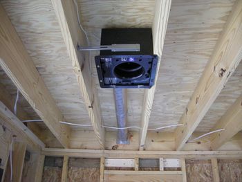 Garage ventilation system
