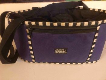 9 Katies Bumpers "Oval Office" Dog gear bag $10
