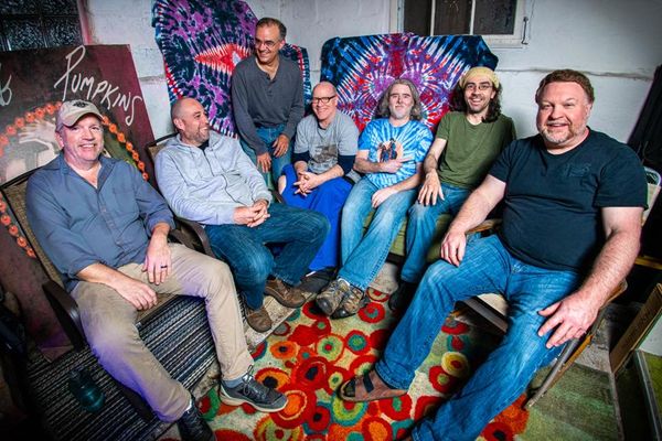 Dark Hollow Band Photo
Picture by Tom Fucillo
Band: Jack Jarvis (drums), Mike Hamilton (guitar), Mike VIncitore (guitar), Mike O'Hara (vocals), Mike Vertino (bass), Pat Shaughnessy (keys), Jeff Roney (drums).