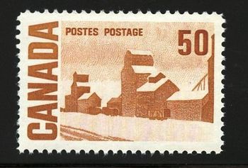 589 1967 Grain elevators (and a boxcar), a staple revenue for Canadian railways
