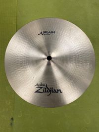 Used Zildjian Avedis 10" Splash Cymbal