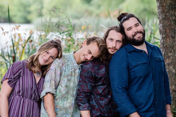 Golden Oak
GoldenOak’s music is rooted in the natural landscape- their songs move like a stream, meandering and weaving in an original yet grounding direction. Fronted by siblings Zak and Lena Kendall GoldenOak’s music calmly excites its listeners while nestled in rich folk-influenced sibling harmony. The Maine-based band has built a steady and growing fan base with this kind of energetic intimacy. This is perfectly represented in the group's latest album “Room to Grow”- A 10-song reflection of the emotional and physical impacts of the climate crisis. The band is rounded out by up-right bassist Mike Knowles and Drummer Jackson Cromwell.
http://www.goldenoakband.com