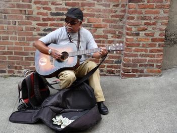 Norm in Post Alley, undated. Photo by Alex Abboud, Flickr.
