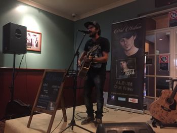 Performing at The Family Hotel, Tamworth 2017
