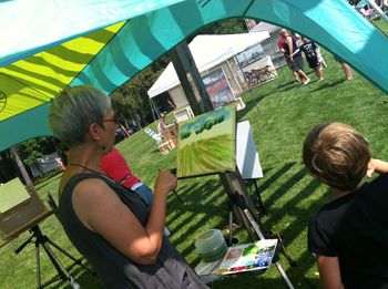 Catherine McCoy painting en Plein Air for our Visitors
