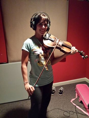 Erica James - Irish Rock violinist extraordinaire!
