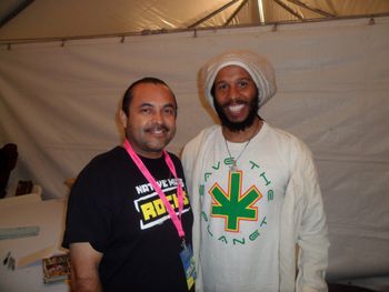 backstage with Ziggy Marley 2012
