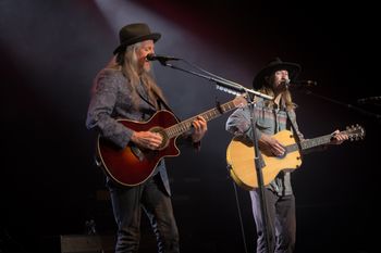 Pat Simmons Jr. & father Patrick Simmons of The Doobie Brothers
