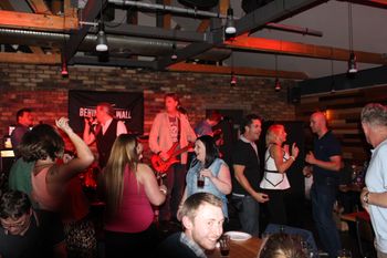 Nice crowd At Behind the Wall Falkirk 5th September
