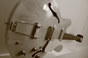 Epiphone Electric Guitar, used on Welcome to the Ball
