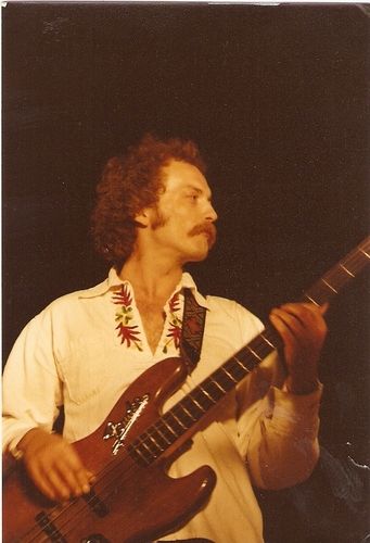Wayne Brusseau, People's Picnic, 1978. In the first days of post-Skydog projects, I recall recording three of my original songs with Wayne and Scott. Larry Perlman engineered, setting his four-track Teac up in my house at 5 Via Continental, South Huntington. The songs were "White Lies," "Waiting for Armageddon," and "Lumm-De-Lie."
