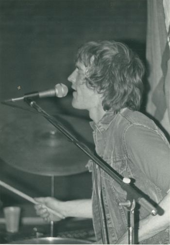 Billy Ray - Off The Wall Hall - Lawrence, KS 1979
