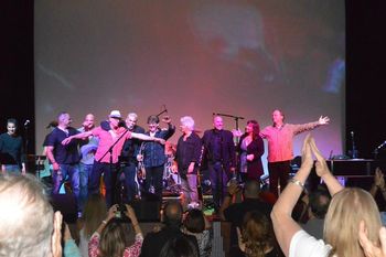 The Suffolk Theater with Liberty Devitto, Russell Javors, David Clark, Michael Delguidice, Mike Leslie, Gary Gonzalez, Marty Kersich, John Mistretta, and Doug Kistner
