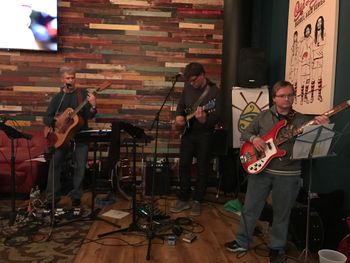 Tighthead Brewery Mundelein, IL. Rick Heiberger on Bass, Jim Wright on Lead Guitar. High School mates reunion!
