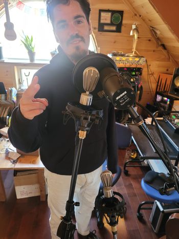Ric Robertson testing vocals throuh a Schoeps V4U and Shure SM7B
