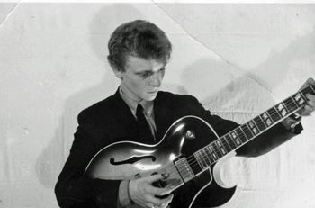Posh pic with borrowed Gibson 1964
