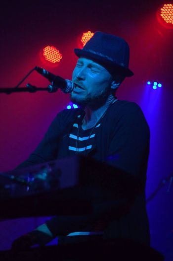 Chris Morris w/Roots Covenant Live in Carlsbad, CA (Photo by: Deep Visions Photography)
