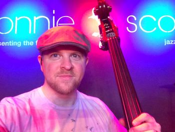 soundc heck selfie w/The Manhattan Transfer at Ronnie Scott's in London
