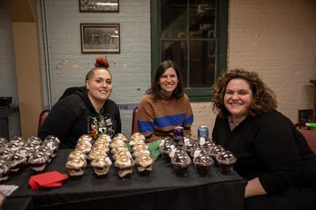 Southside Sweets Baking at Safe Harbor Easton PA67 Tour Date Night Fundraiser
