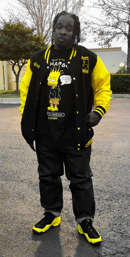 "Black n yella like a bumble bee/they adorin cuz I'm n a foreign but thats jus humble me"..
