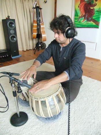 Sandip Bhattacharya - tabla
