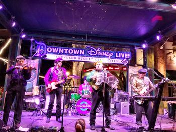 Downtown Disney Live in the ESPN Zone
