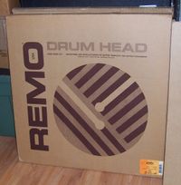 Remo 28" bass drum head   BR1328-00