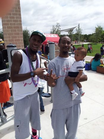 Me and Running Man when he got his Day In the city... Special Moment for the Nawf Side of town
