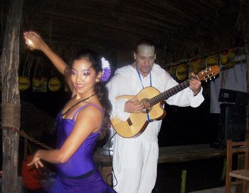 2010.01 flamenco-fusion as guitar & dance show with (rosalba) dancer, ( o. christian) guitarist;
