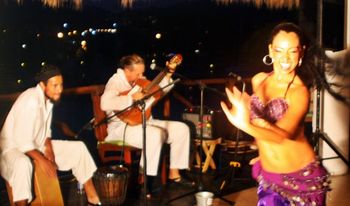 LIVE ROSALBA RIVERA (DANCER), O. CHRISTIAN(GUITAR), BERNA (PERCUSSION)
