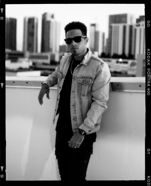 Abel Xanders Miami Artist Cuban Images Photo Black And White Buildings Urban Sunglasses