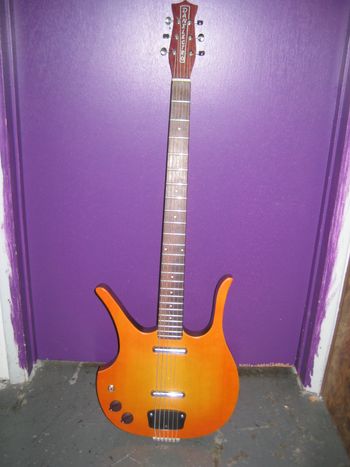 One of a kind Danelectro left handed 6 string bass electric sitar built for Jim Washburn and featured at Deke's Guitar Geek Fest years ago in a tribute to Vinnie Bell.
