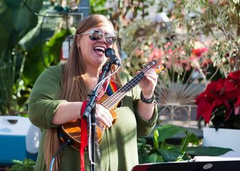 Becki performing at Stanley's Greenhouse for their Christmas Open House Dec 2019

