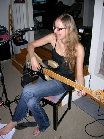 Jessica Fagre on bass
