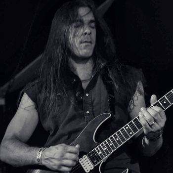 Guitarist Pat Reilly with Vajra
