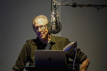 Tom Martin - Senior Editor, Writer, Host
