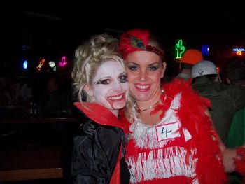 Oct 31 2011 Little Texas , Raggety Ann and A Vampire Posing for A Pic !!!
