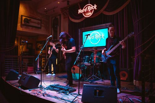 earth7 at Hard Rock Cafe Philly 11/11