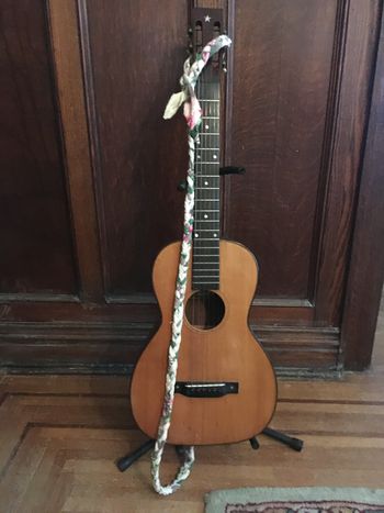 Even the old George Bauer parlor guitar wanted to get into the action and fell in love with this Bag-O-Rags Mandolin Strap made from a vintage, cabbage rose drapery.
