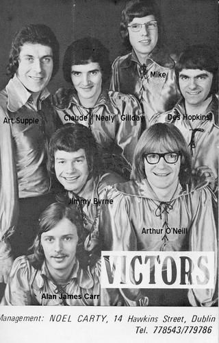 In 1970 Alan was recuited by one of the busiest showbands of the time "The Victors". Not only were they a huge draw in Ireland they also toured extensively throughout Europe.
