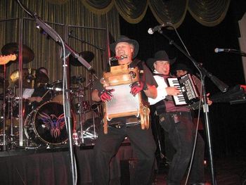 12-16-08: Our buddy Washboard Willie stopped by and he and Ken be jammin at the Orleans
