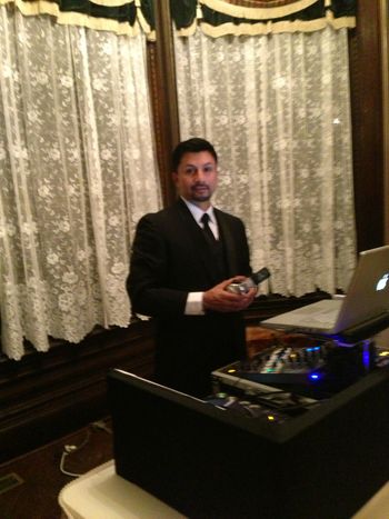 Djn' a wedding @ the old henry mansion in Joliet IL.
