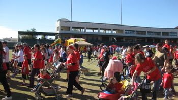 Over 1000 folks attended the Heart Defect Walkathon.
