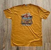 Beach T-Shirt (Gold) 